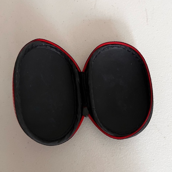 Beats By Dr Dre Headphones  Case - Picture 2 of 5